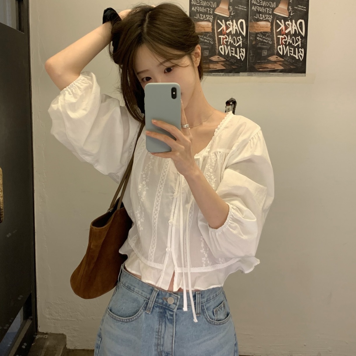 Cute light and thin shirt