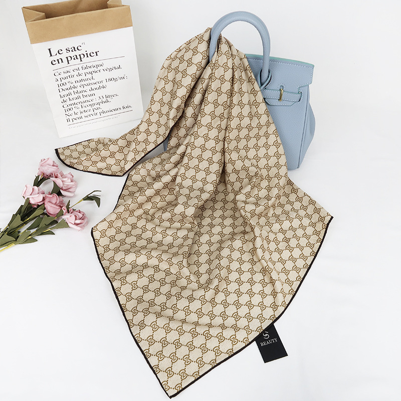 Bufanda de seda dulce japonesa y coreana, novedad de verano, bufanda decorativa multifuncional para mujer, bufanda cuadrada grande con flores de sarga 90 al por mayor