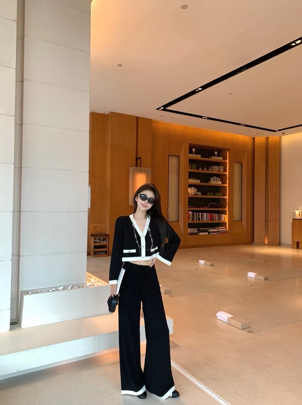 高品质~撞色小香风针织开衫女秋冬2025新慵懒风名媛黑色针织外套|undefined
