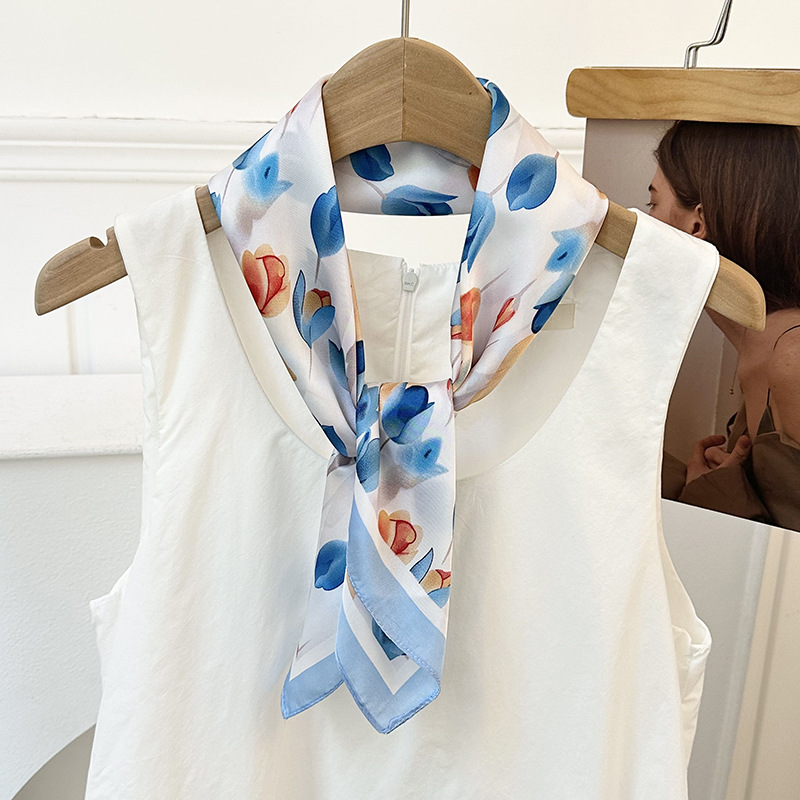 Bufanda de seda, bufanda cuadrada pequeña, nueva atmósfera coreana, pañuelo floral, cinturón para el cabello, bufanda decorativa, chal pequeño exterior