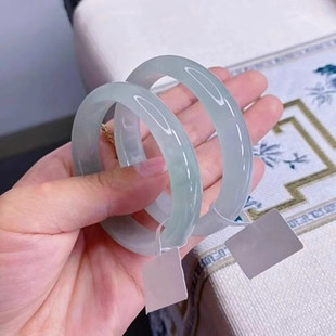 ������N������CŮ��Ȧ�Ͽӱ�Ŵ�N�h�G���������̎�����C���p��