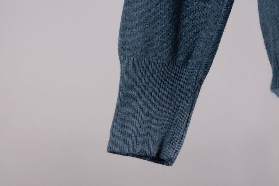 Bộ đôi áo len dệt kim cổ Polo tay dài và quần ống rộng — Màu kaki, Màu đen, Trắng be, Xanh lam Sương Khói chi tiết 23