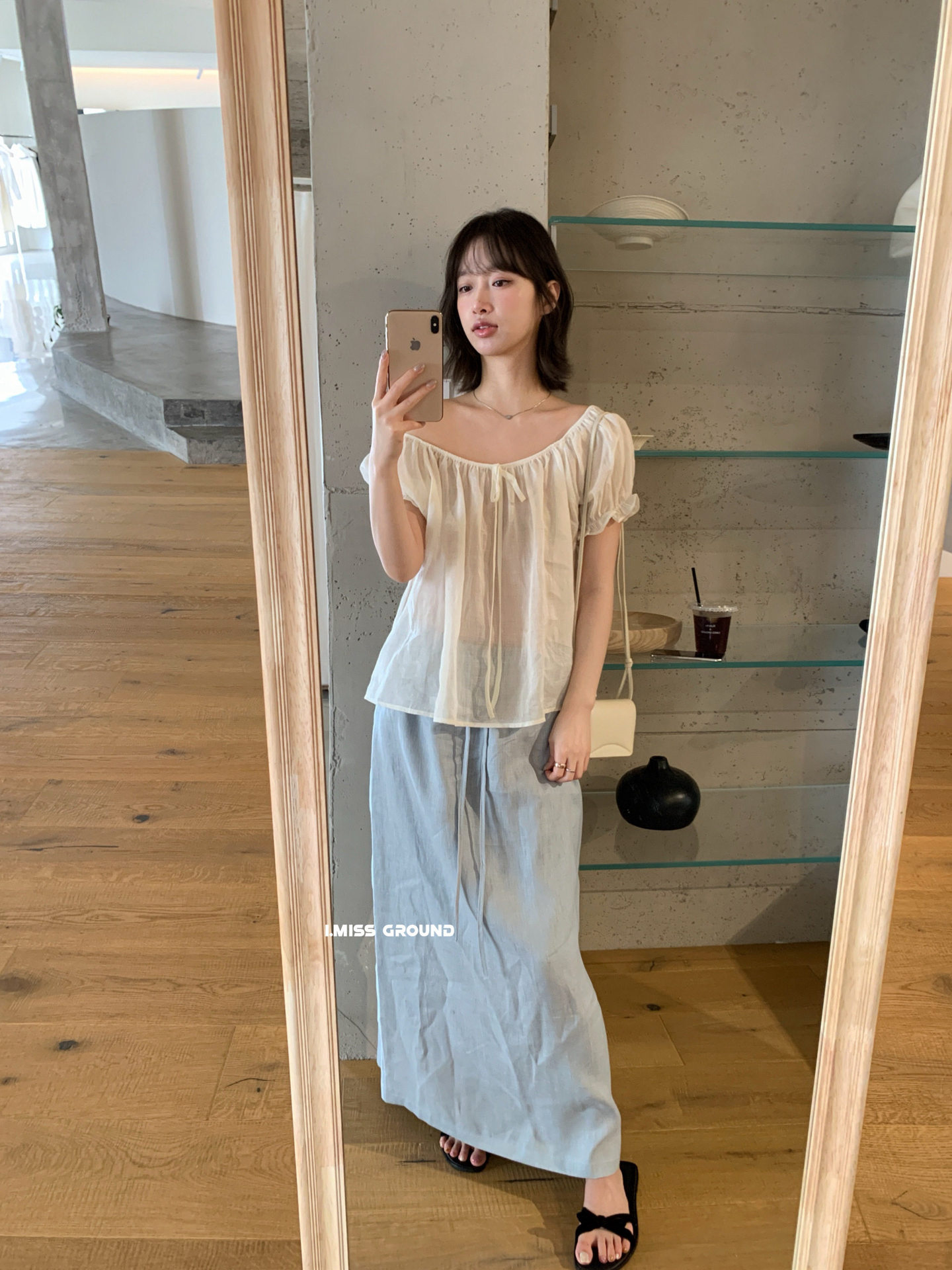 Áo sơ mi nữ tay bồng dây rút chất liệu ramie phong cách Pháp — xanh đậm, màu hồng, Xanh nước, ngọc trai trắng chi tiết 28