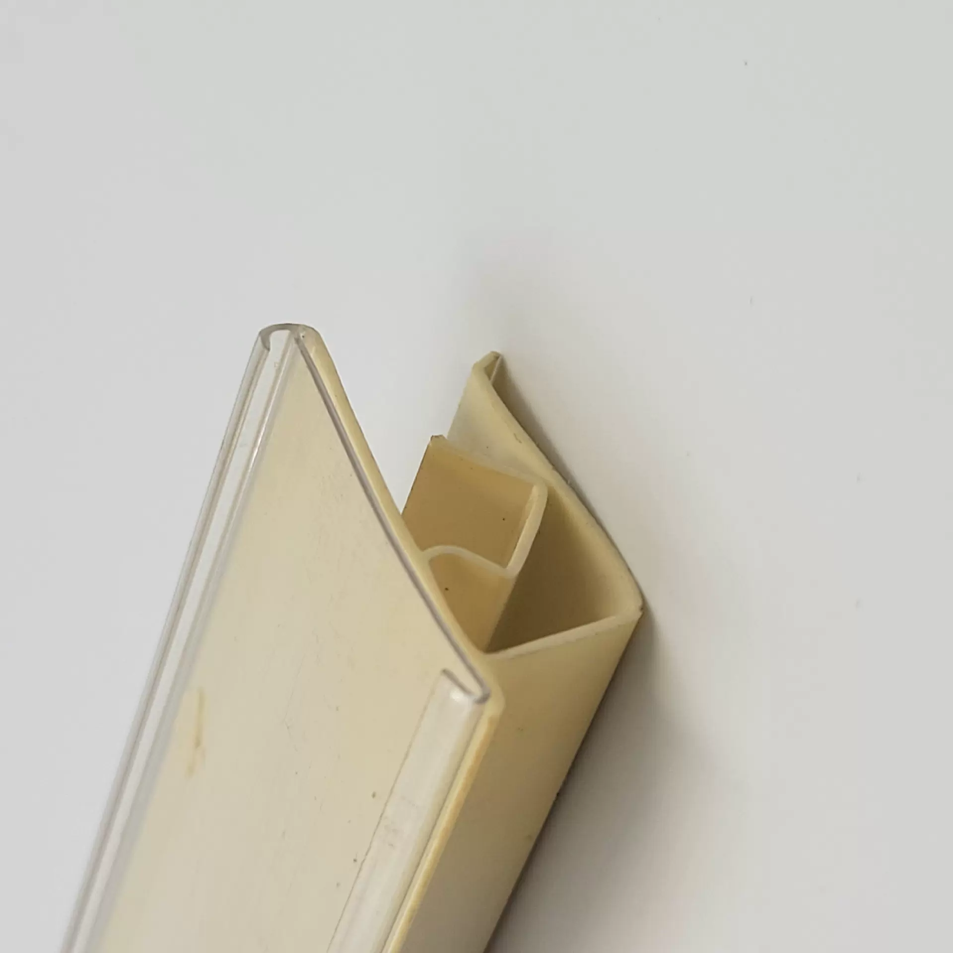 工厂定制超市货架标签条标透明条卡式价签条店贴条PVC异型材挤出