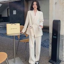 韩版设计感小西装套装女2025春秋新款高级感气质休闲阔腿裤两件套