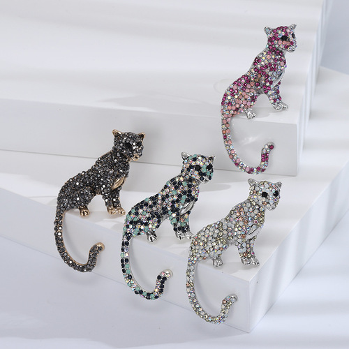 European and American retro rhinestone animal brooch men's suit cheetah pin accessories fashion corsage jewelry wholesale