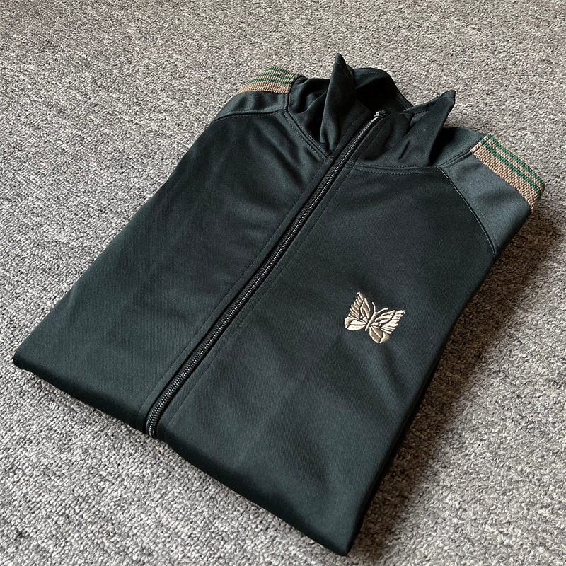 AGUJAS de PISTA de terciopelo bordado de la mariposa Japonés vintage cinta campus estilo de los hombres y las mujeres chaqueta de la chaqueta de deportes