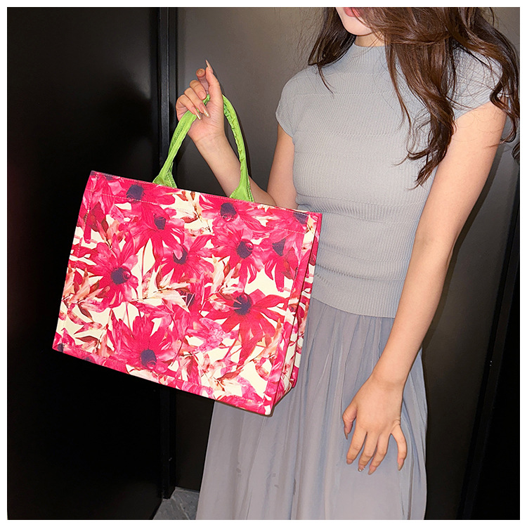 Women's Large Canvas Flower Vintage Style Zipper Tote Bag display picture 16