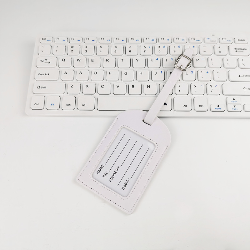 En stock al por mayor multi-Cubierta de la tarjeta de embarque de cuero de imitación de PU de color puede ser logotipo personalizado con correa de cordón Etiqueta de equipaje de papel de tarjeta