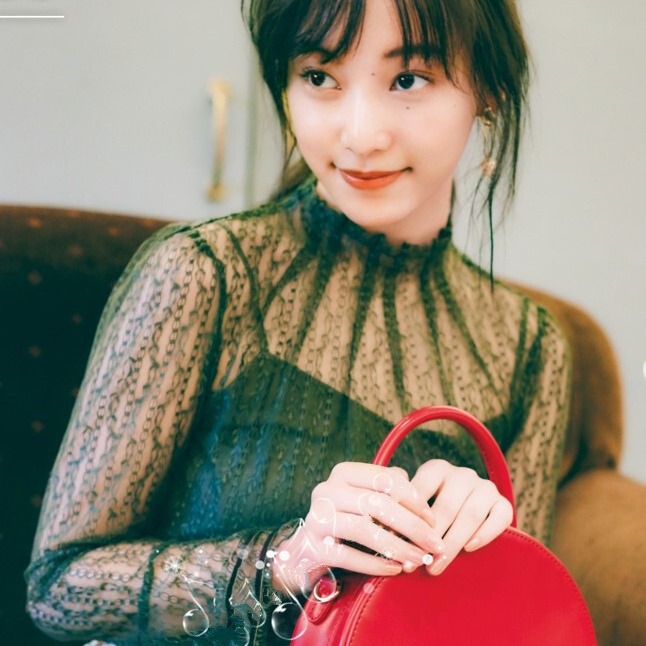 Cross-border WZFS19189 autumn and winter New Japanese sweet horn sleeve strap lace top base shirt two-piece set Cross-border WZFS19189 autumn and winter New Japanese sweet horn sleeve strap lace top base shirt two-piece set