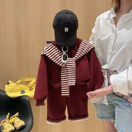 新款韩版女童卫衣套装男时髦春秋季百搭儿童中大童披肩两件套条纹