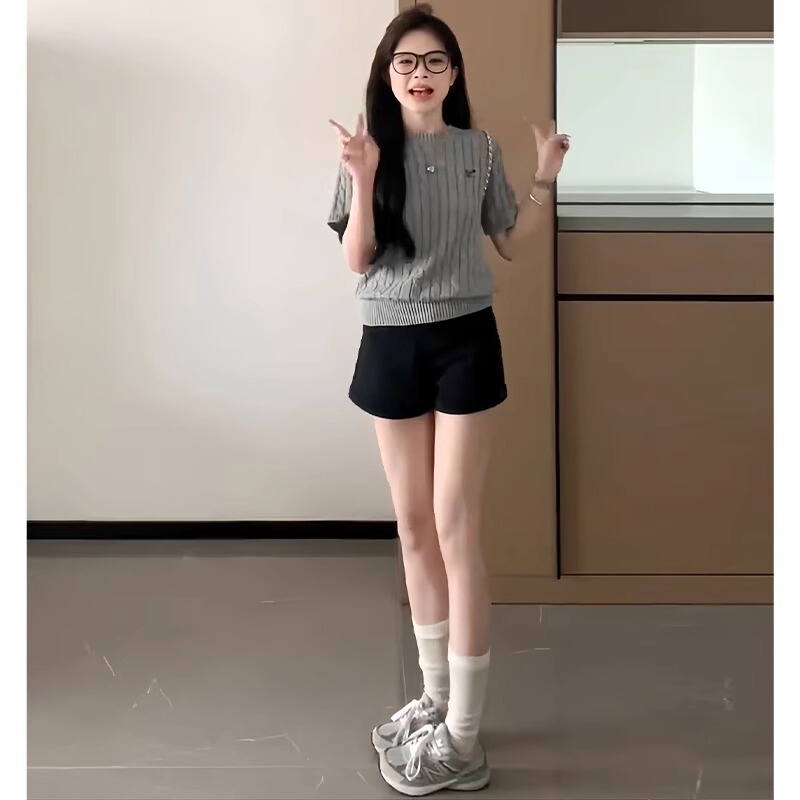 Black Suit Shorts Women's Summer Sexy Spice Girl A- shaped Pants High Waist Slimming Outer Wear Small Tight Hot Pants