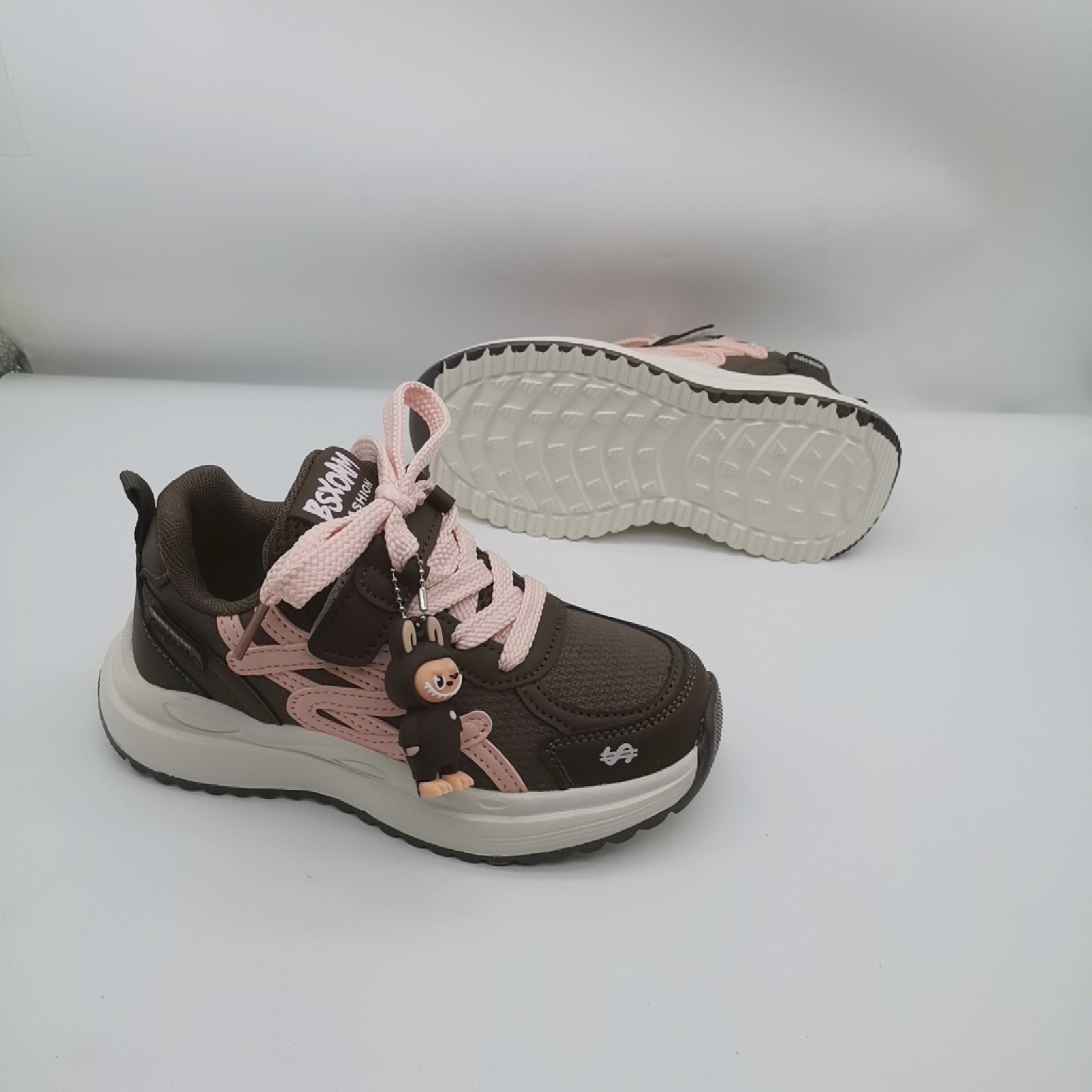 Cuero 2025 zapatos al aire libre nuevos zapatos de corrida de otoño zapatos de niños zapatos de niños zapatos deportivos de estudiantes zapatos de padres