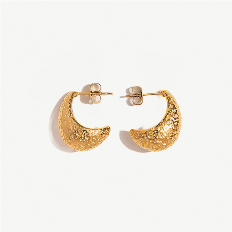 Tina transfronteriza 18K golpes de oro peras de gota de agua pendientes de moda femenina temperamento retro auriculares de acero inoxidable