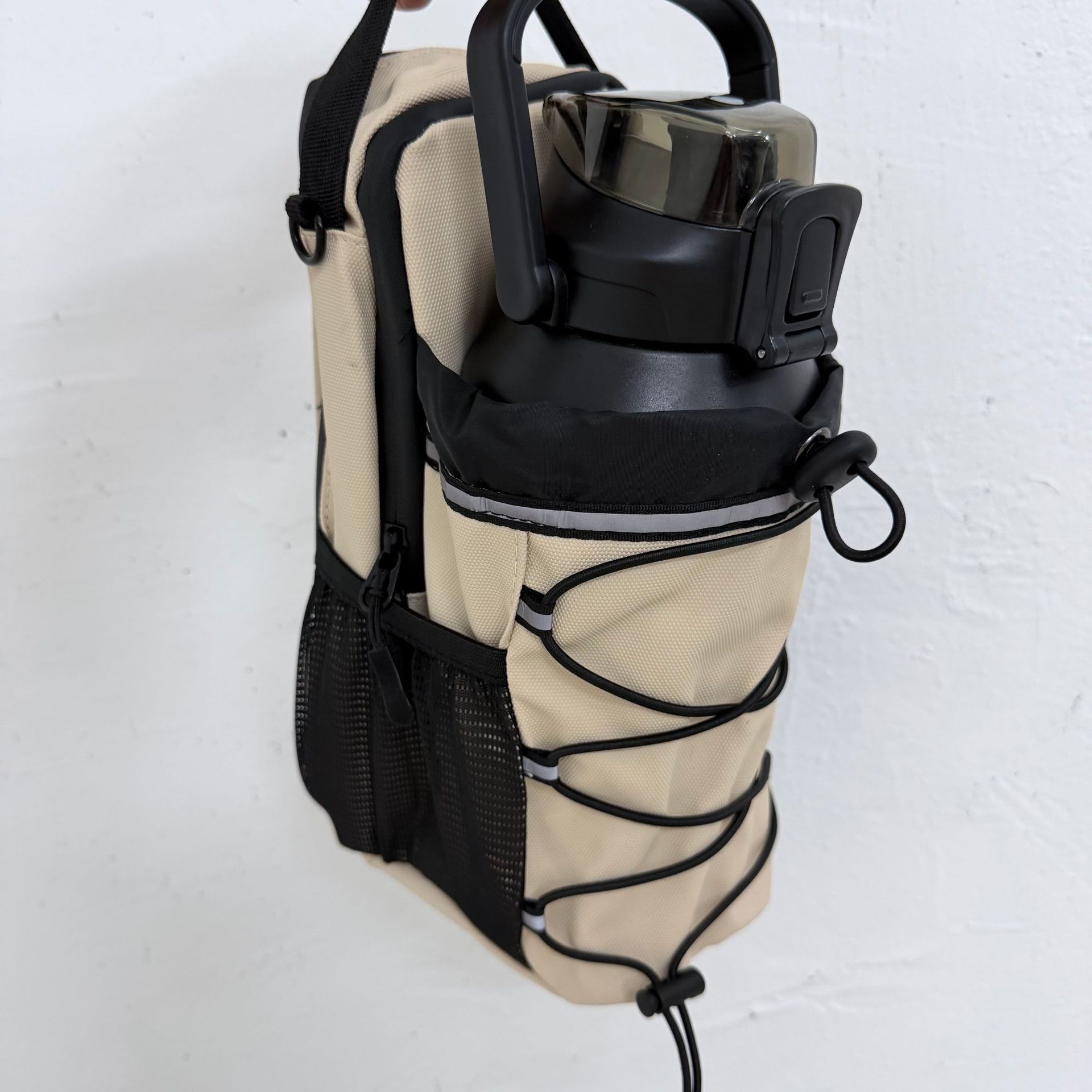 Bolsa magnética para botella de agua, bolsa cruzada para vaso de agua, bolsa de almacenamiento para teléfono y llaves para el gimnasio, stock disponible, resistente al agua con imán fuerte.