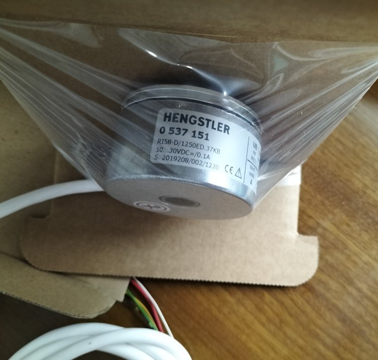 德国亨士乐HENGSTLER编码器0531808 RI58-DN 1000ED.37RH-S进口