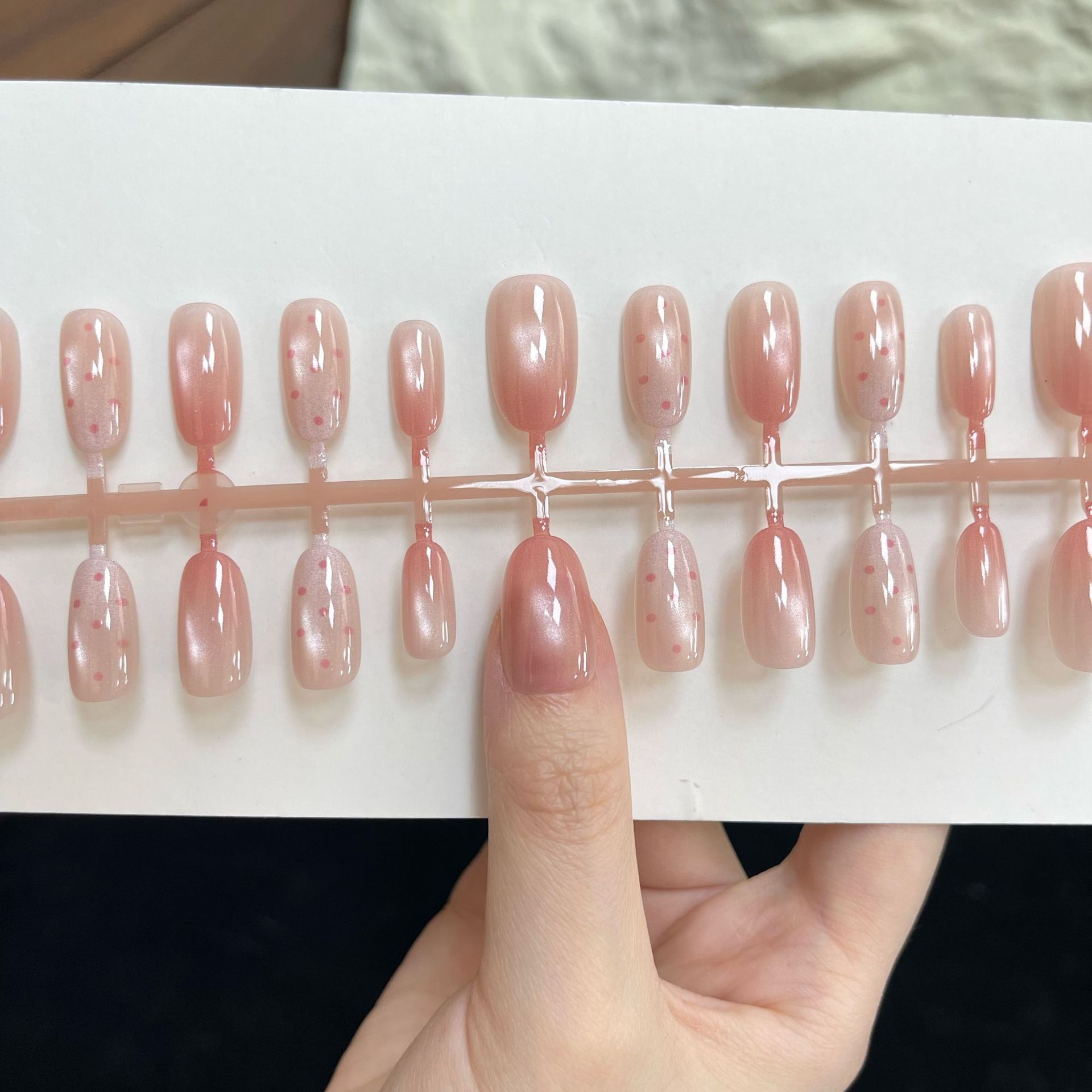 Peach Polka Dot Gradient Nail Tips, Gentle and Pure, Sweet Girl Style, Brightening Effect, Suitable for Daily Commuting