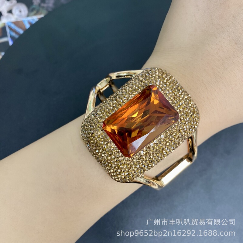 Artificial Sudan stone inlaid bracelet live exaggerated fashion personality manufacturers wholesale Artificial Sudan stone inlaid bracelet live exaggerated fashion personality manufacturers wholesale