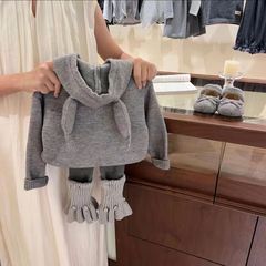 韩版女童秋季新款时髦洋气连帽针织毛衣灰色堆袜打底裤两件套潮款