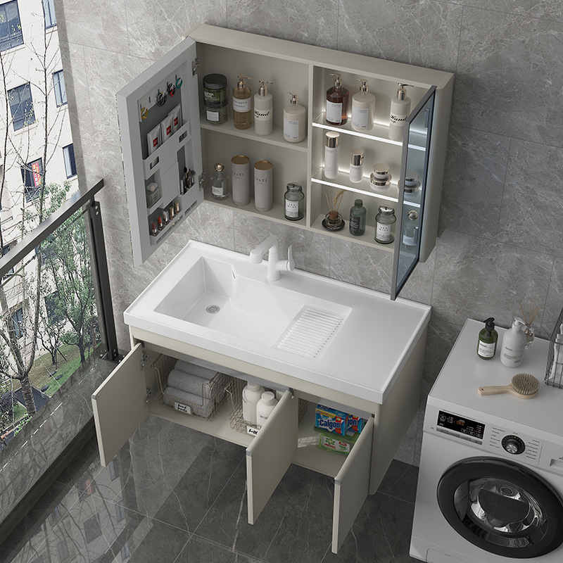 armario de lavandería de acero inoxidable en un balcón lavabo doméstico lavabo baño lavabo con tabla de fricción lavabo