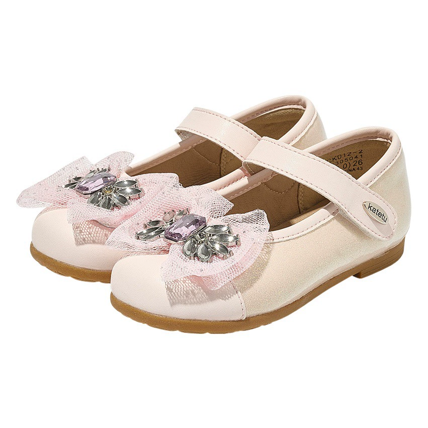 Cattu 2023 новые осенние маленькие кожаные туфли Мэри Джейн принцесса обувь Студенческая обувь с кристаллами для девочек с бантом драгоценный камень