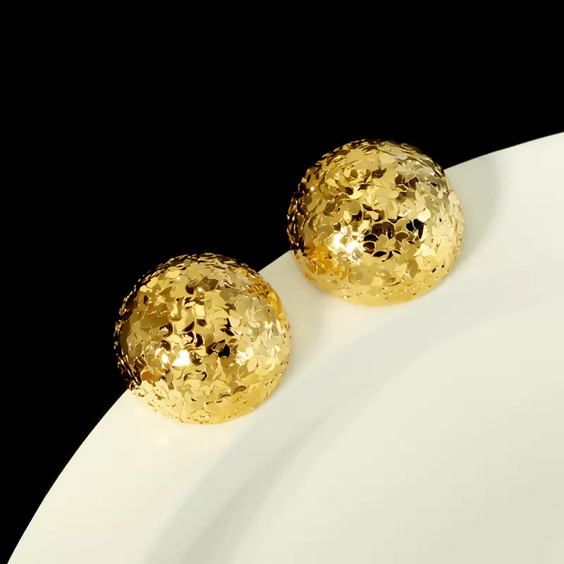 欧伊尼小红书直播爆款碎冰冰耳钉 925纯银镀金女爆闪龙鳞圆球耳扣