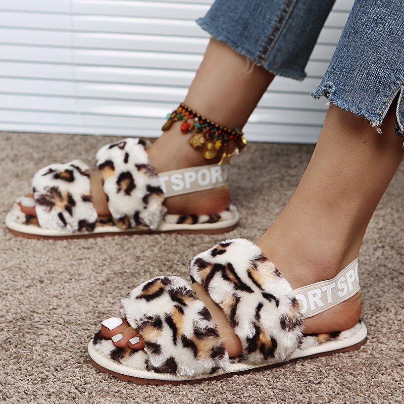 Women's Streetwear Color Block Round Toe Plush Slippers display picture 7