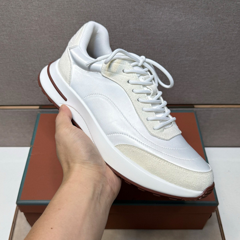 European Station New 2025 Men's Waterproof Casual Sports Shoes Lace-Up Thick-Soled Fashion Trendy Comfortable Versatile Running Shoes