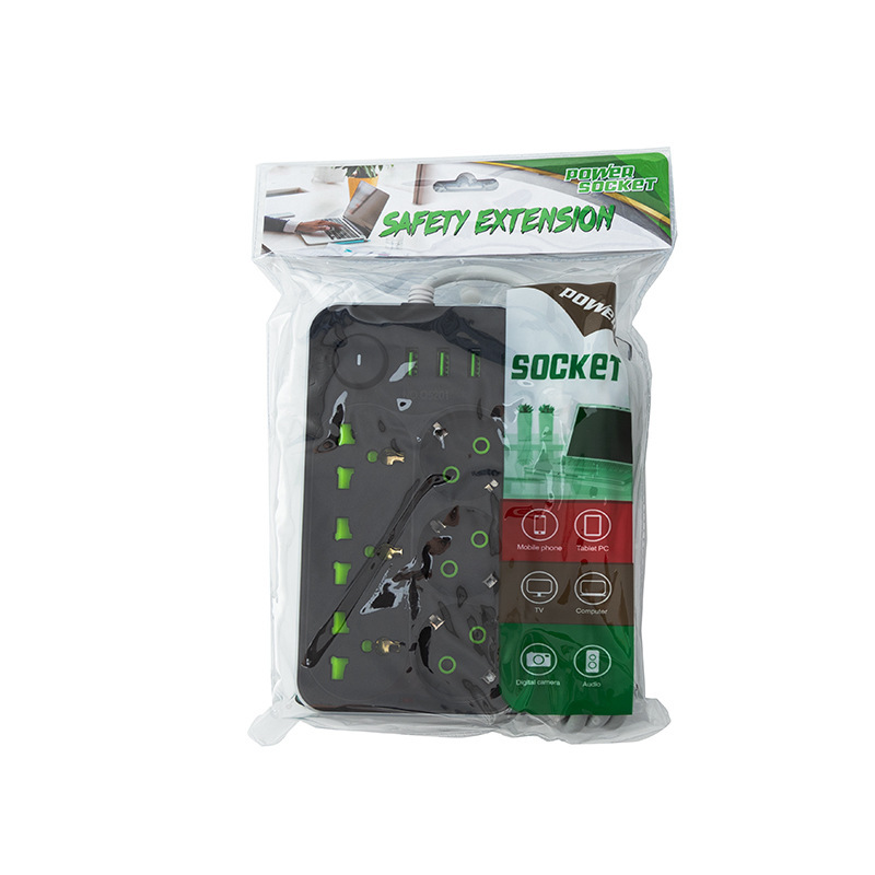 Q5201# 3 - bit universal agujero 3 - bit agujero europeo en bolsa 3USB + 1Type-c blanco y negro estándar europeo