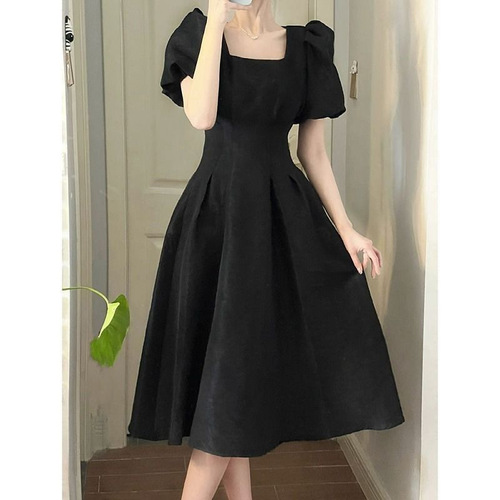 Summer 2025 French First Love White Long Dress for Women, Fitted and Slimming, Fresh and Natural Short-Sleeved Dress