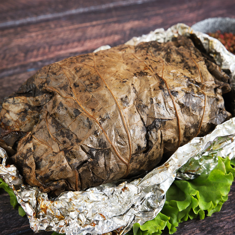 乞食鶏の蓮の葉、丸ごと大きな焼き鶏、すぐに食べられる手細切り燻製鶏、黄泥乞食鶏、東北のおつまみ、調理済み食品袋|undefined