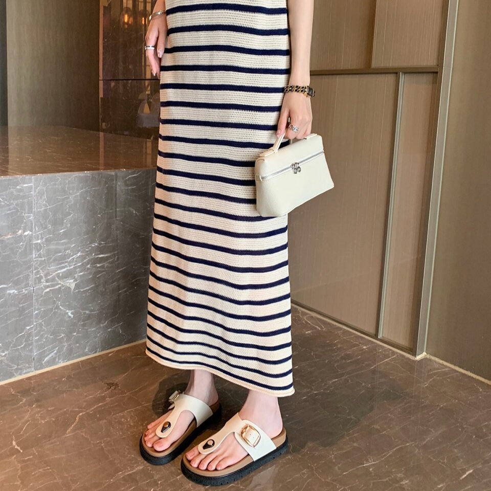Dép sandal nữ quai ngang da bò thật đế dày phong cách Hàn Quốc — Màu Kaki mặt nhung, Màu đen mặt nhung, Trắng sữa vân vải