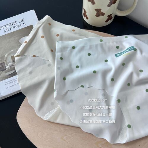 Summer sweet cream polka dot print cute girl seamless ice silk underwear pure cotton antibacterial crotch women's briefs