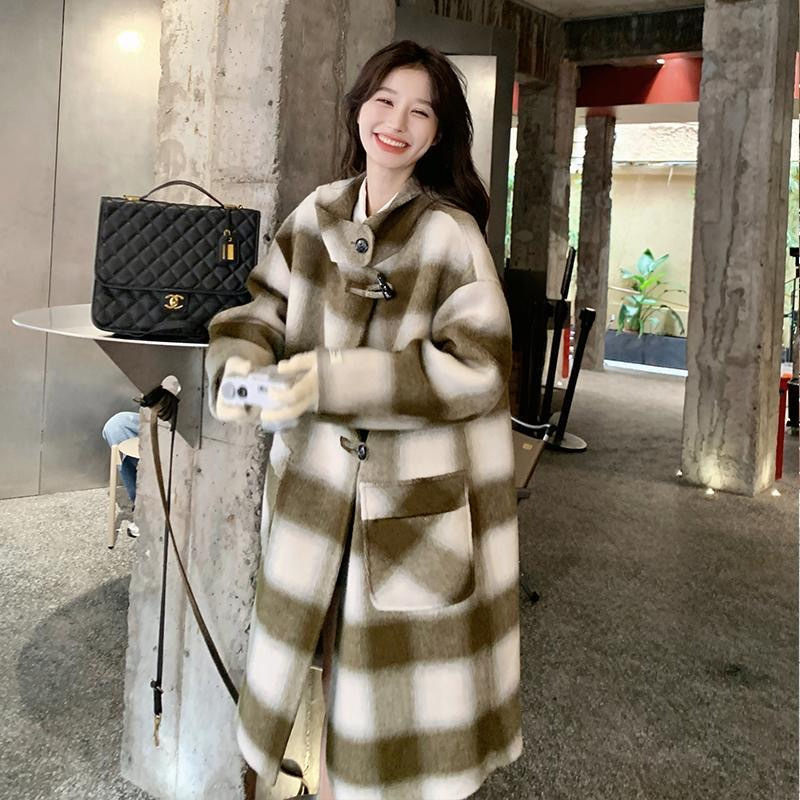 Green Plaid Retro Woolen Coat Women's Autumn and Winter 2024 New French Loose Style Texturistic Woolen Coat All-match