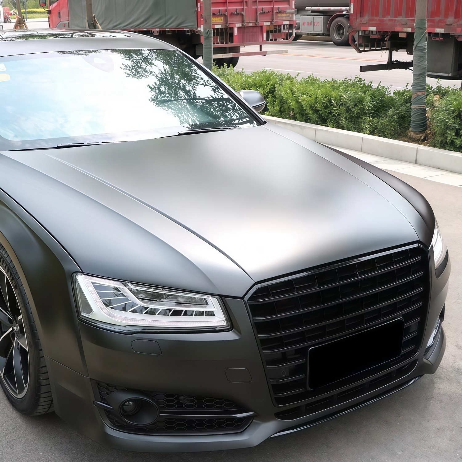 14-17 models suitable for Audi A8, modified to S8 style, with a sporty front bumper and a larger front grille
