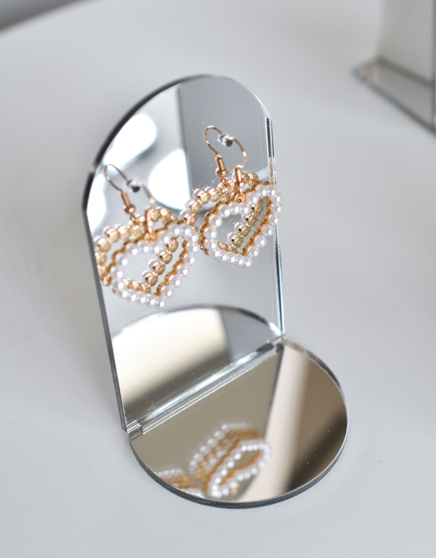 19g Weight Jewelry Display, Jewelry Rack Classification 1 Piece, 1 Set Quantity Acrylic Material Simple Style Pattern All Seasons Season Artistic Style Style 1 Piece 1 Set Arylic Artistic Style Simple Style Jewelry Display Jewelry Rack 5