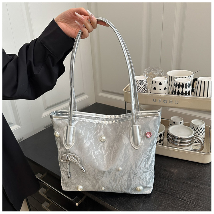 Casual work commuting bag for women, large capacity, new Spring 2025, stylish and simple single-shoulder shopping bag tote bag details Picture