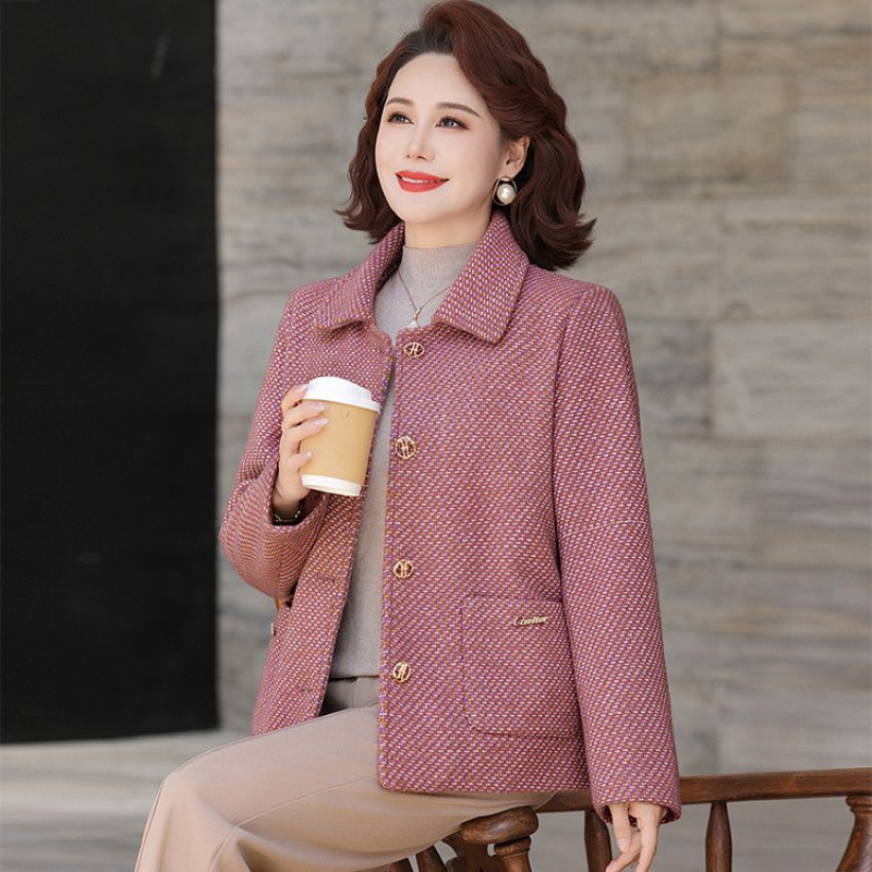 妈妈秋装仿水貂绒外套中老年女装春秋洋气高贵翻领毛呢上衣外套女|undefined