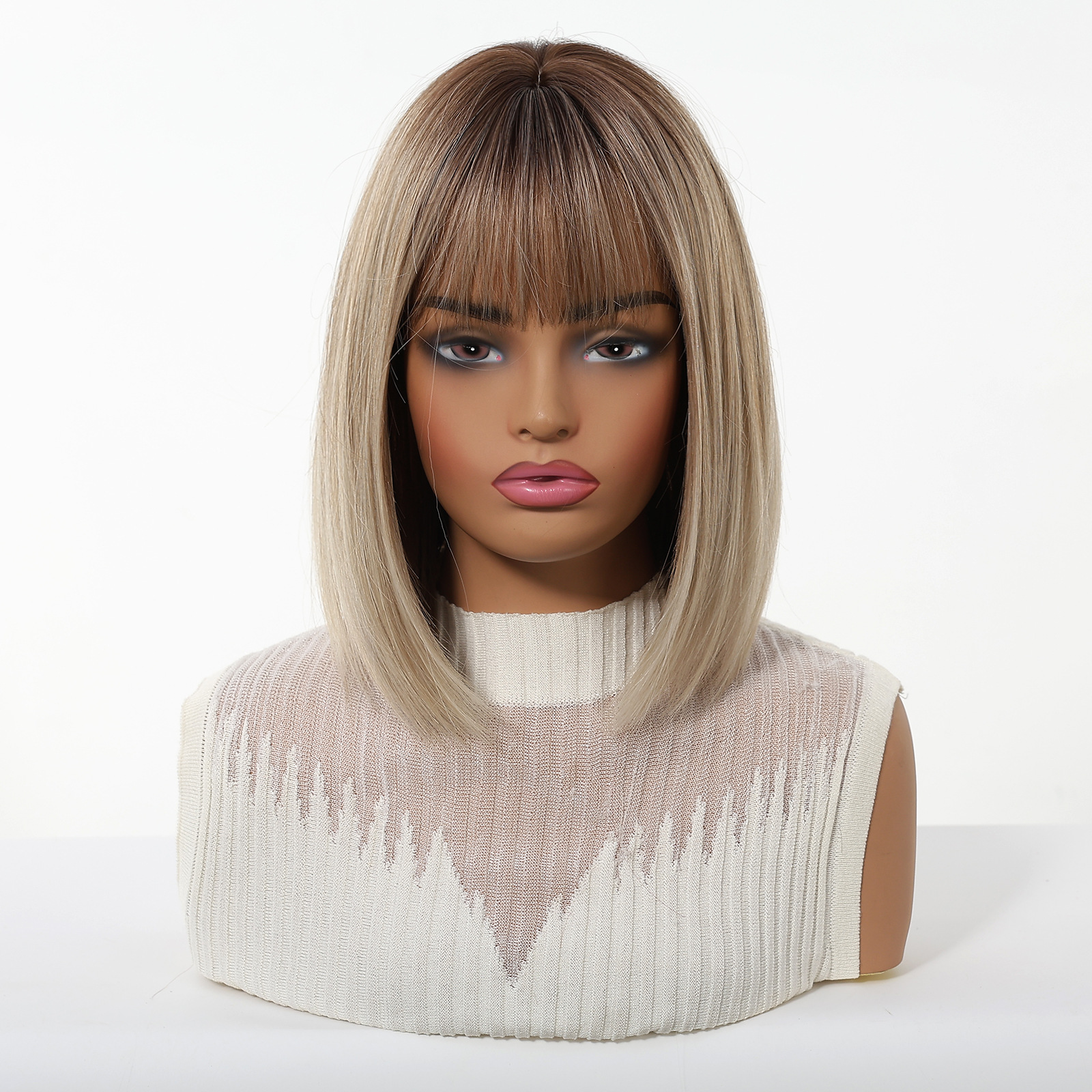 Peluca Bob Corta y Lisa para Mujer de Fibra Sintética, Con Flequillo, Refrescante, para Verano image 3