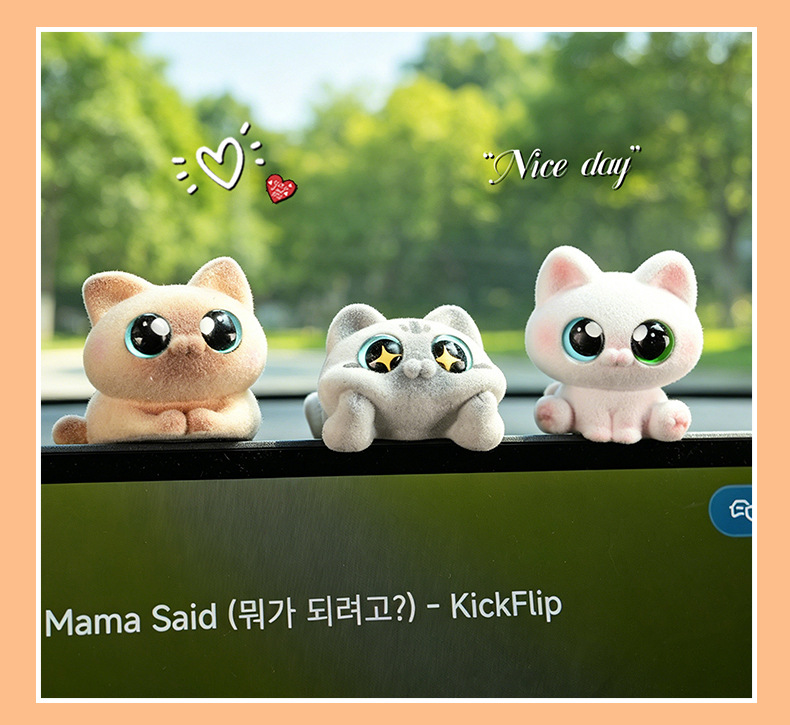 Blue Rain's new cat car ornament for the dashboard screen, mini interior decoration, cute cartoon desktop accessory