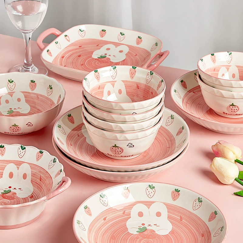 Милая керамическая миска для домашнего использования, новинка 2024, миска для еды, миска для риса, миска с клубникой и кроликом, тарелка, посуда, лошадь Сяо