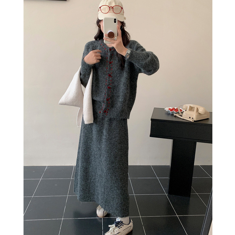 韩系高级感手工缝线毛衣外套女套装秋冬软糯针织开衫设计感两件套|undefined