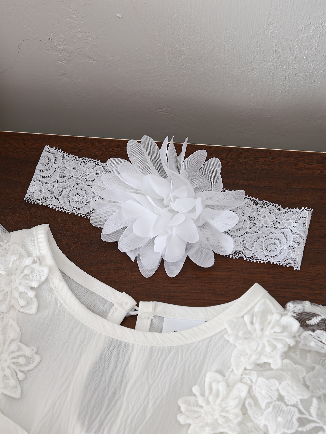 2PC Set Of Baby Girl Floral Embroidery Mesh Lace Bow Long