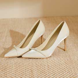 气质珍珠婚鞋法式新娘鞋香槟色气质伴娘高级感细高跟礼服旗袍单鞋