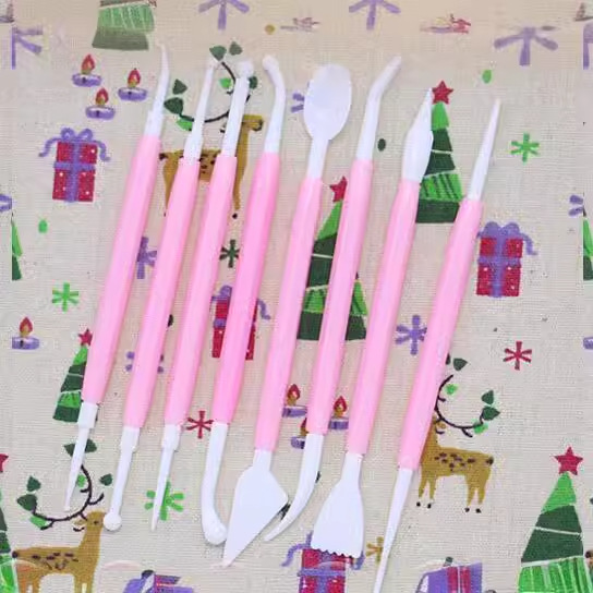 Ultra-light clay tool knife, specially designed for modeling clay—DIY crafting accessories; 16-head PP tool knife set, packaged in a convenient eight-piece kit.