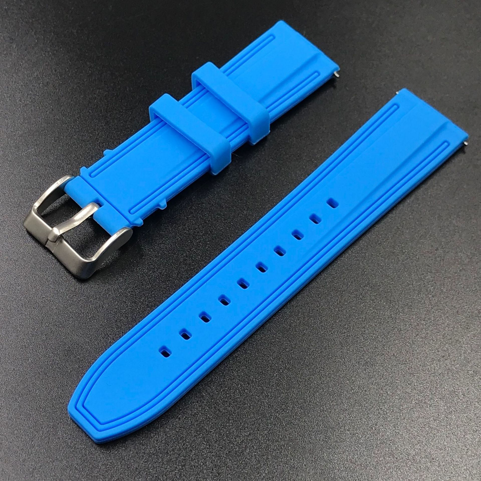 Universal de la correa de silicona transfronteriza interruptor de liberación rápida de dos colores banda de oído adaptador 20 22 24mm de silicona de dos colores Reloj