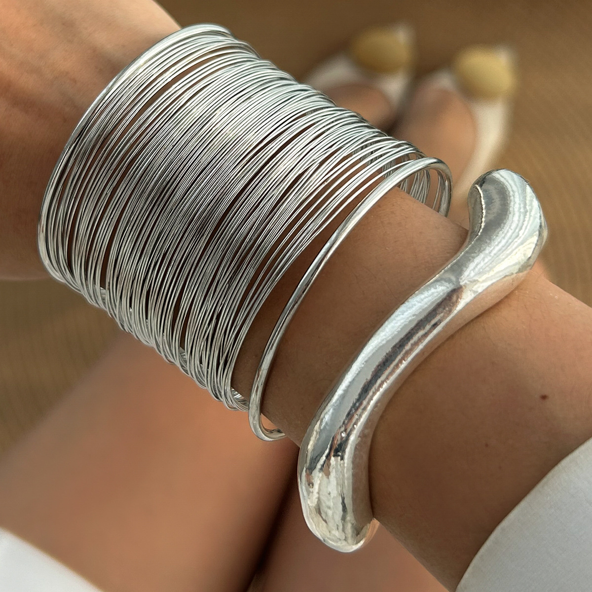 41g Weight Bangle Classification Alloy Chain Material Party, Street Occasion Alloy Material Geometric Pattern Women's Gender Plating Design Retro, Exaggerated Style Retro Exaggerated Geometric Alloy Bangles Wholesale 2
