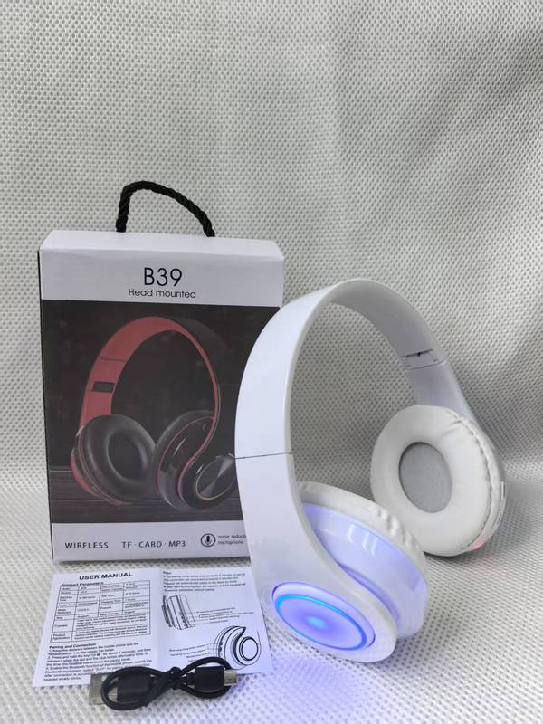 国境を越えた人気の B39 ヘッドマウント ワイヤレス Bluetooth ヘッドセット スポーツ 超長時間スタンバイ カラフルなライト 伸縮式折りたたみヘッドセット|undefined