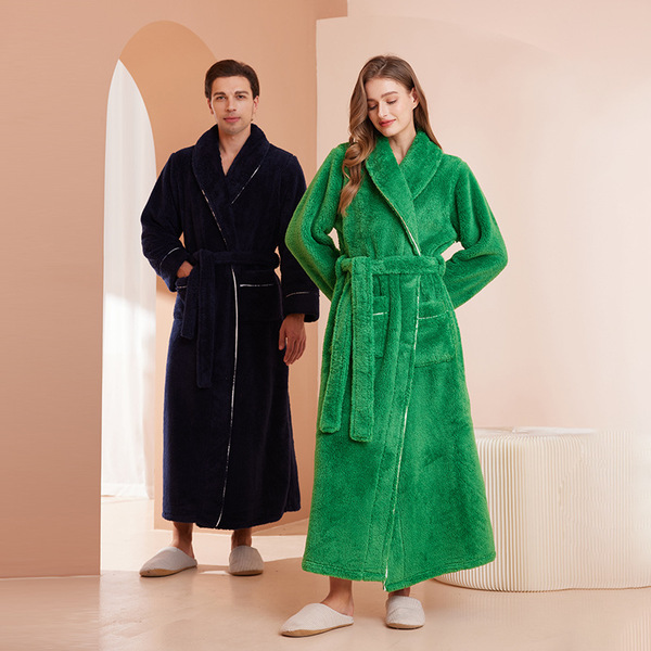 Long velvet winter men's flannel bathrobe