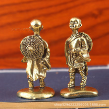 仿古工艺品黄铜袖珍苦行僧小和尚禅意摆件铜雕小沙弥创意铜像摆件